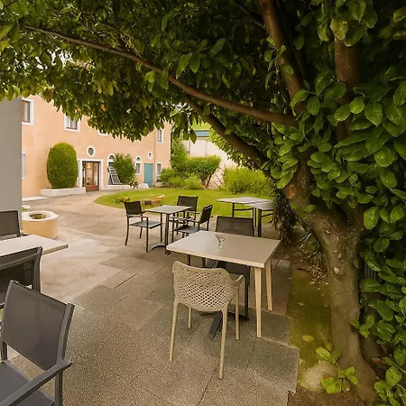 De Geneve Et Restaurant , Faverges-seythenex Hotel Faverges