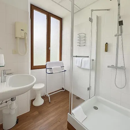 Hotel De Geneve Et Restaurant , Faverges-seythenex